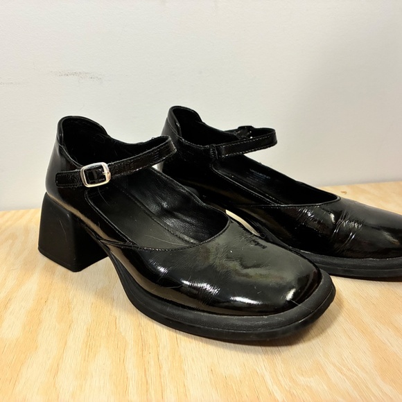 Vagabond Ansie Patent leather Mary Jane pumps US 6 - Picture 4 of 4